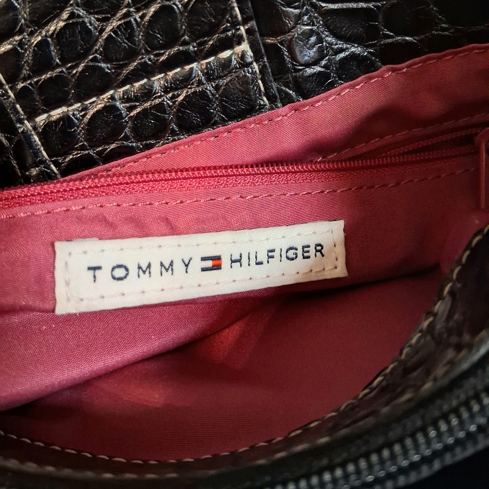 Tommy Hilfiger Black Croc Faux Leather Like Handbag - Picture 6 of 11